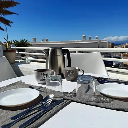 Cristianos - Sea View *